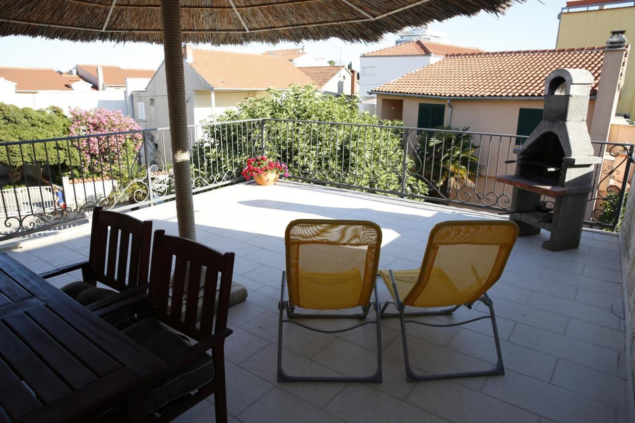 Guest House Lorenta Vodice Exterior photo