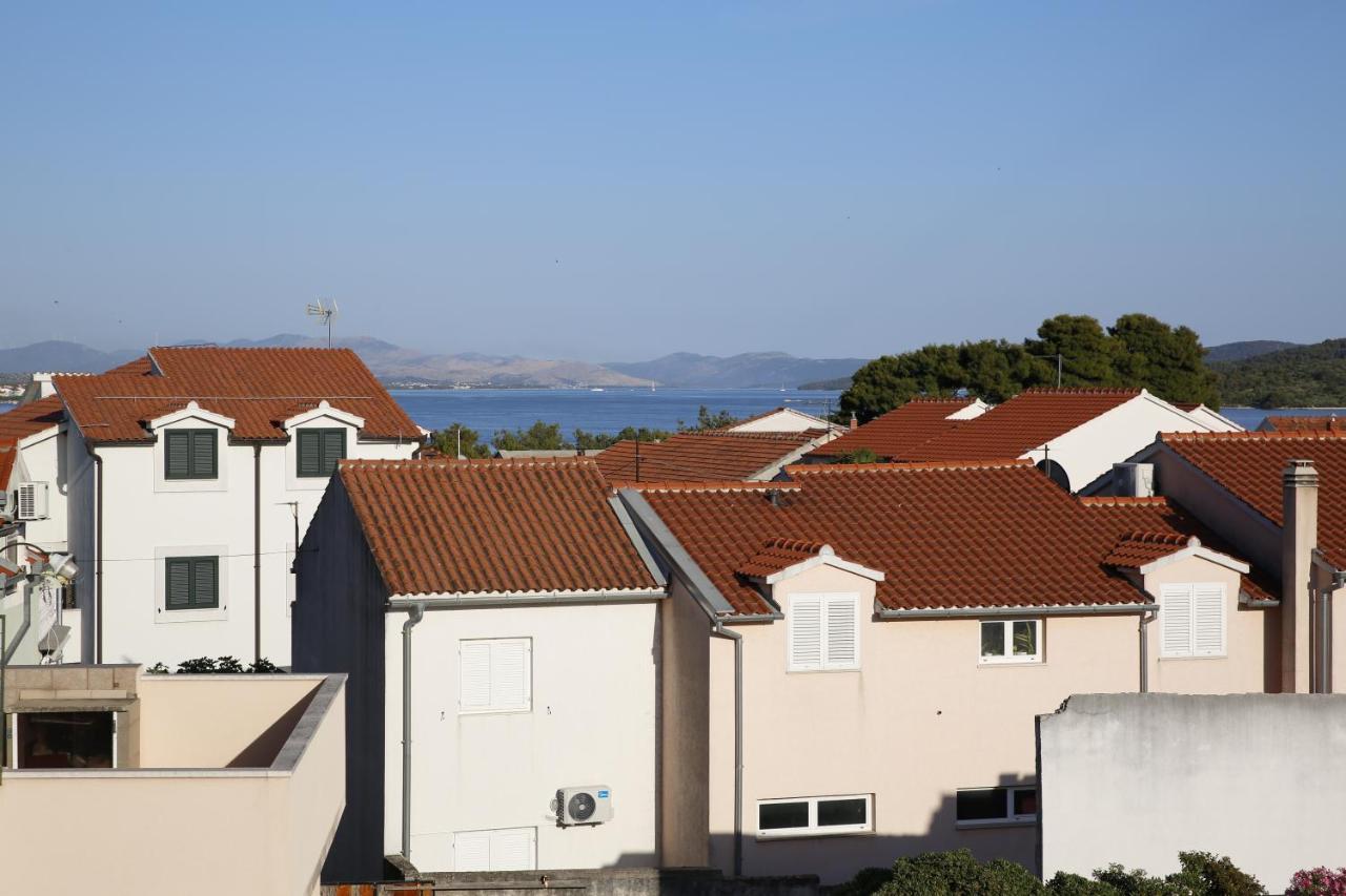 Guest House Lorenta Vodice Exterior photo