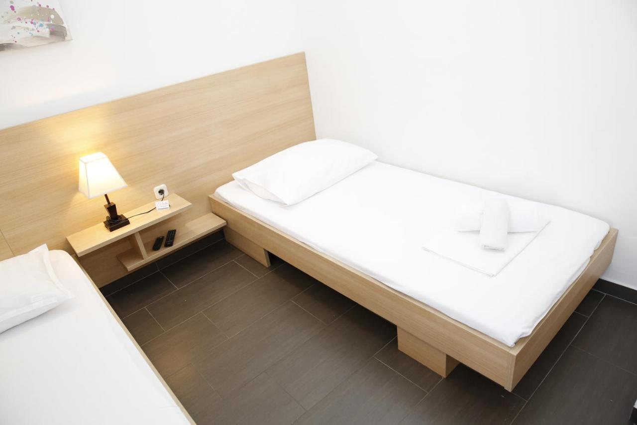 Guest House Lorenta Vodice Exterior photo