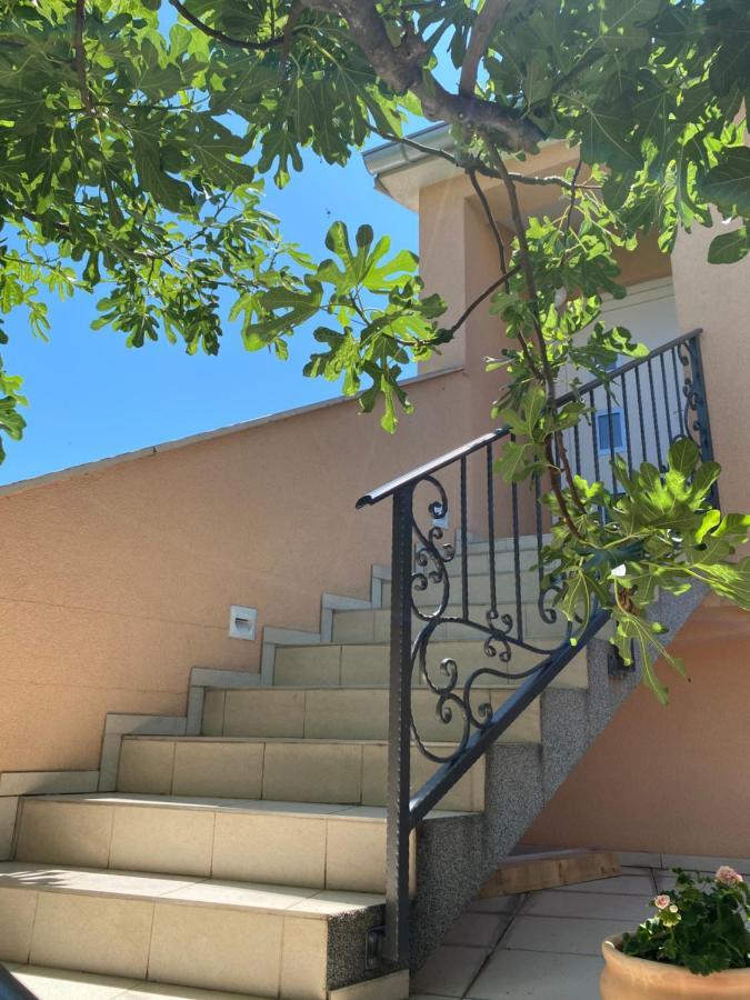 Guest House Lorenta Vodice Exterior photo